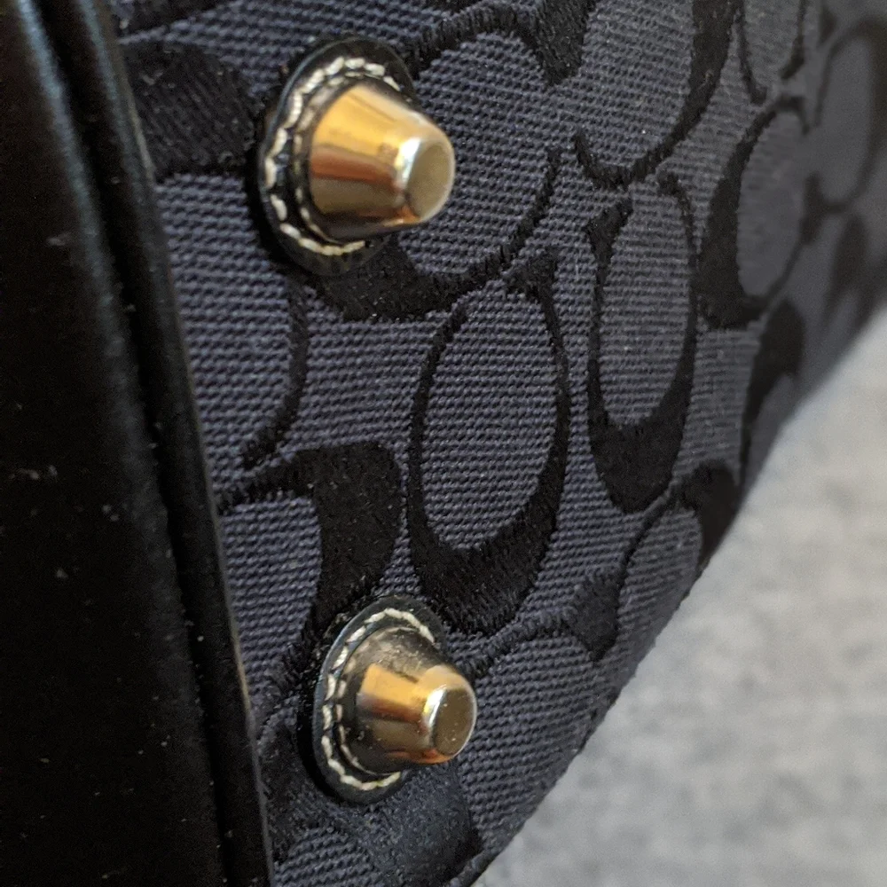 ๐ Coach Signature Hampton Black 10246 Satchel Purse Shoulder Bag Tote - Picture 15 of 15